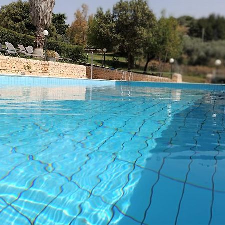 Agriturismo Giannavi パラッツォーロ・アクレイデ エクステリア 写真