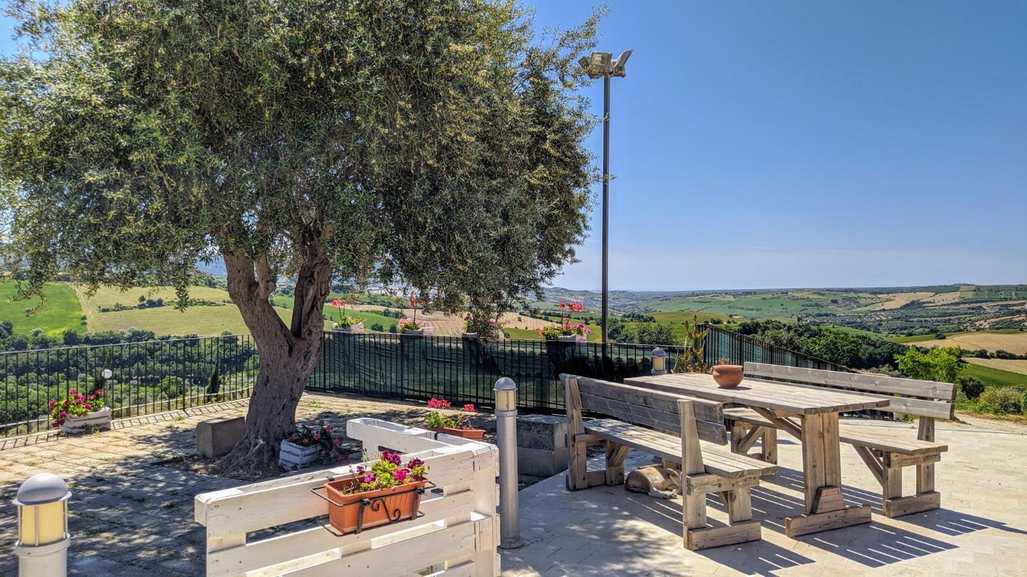 Agriturismo Giannavi パラッツォーロ・アクレイデ エクステリア 写真