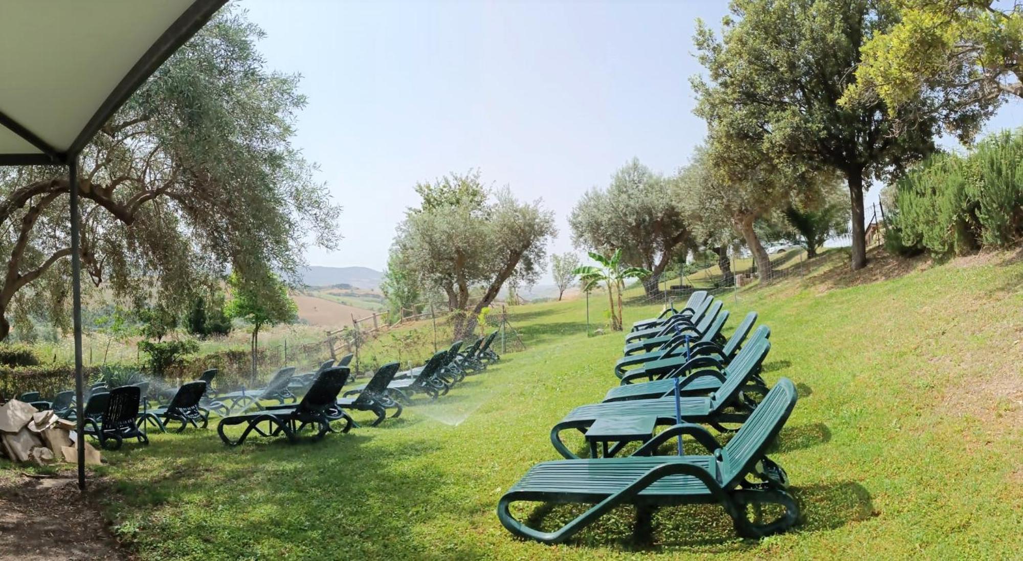 Agriturismo Giannavi パラッツォーロ・アクレイデ エクステリア 写真